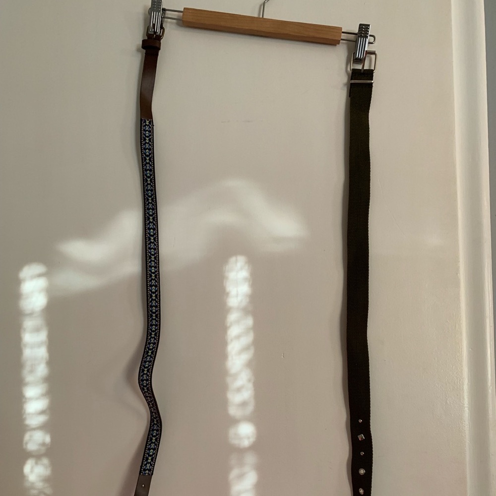 Bundle of 2 girls belts